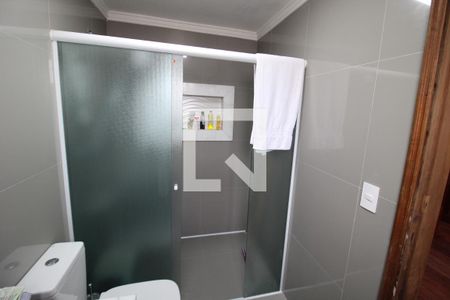 Casa à venda com 200m², 3 quartos e 2 vagasBanheiro 1