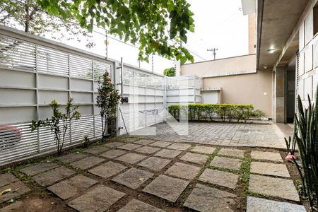 Casa para alugar com 299m², 3 quartos e 8 vagasGaragem