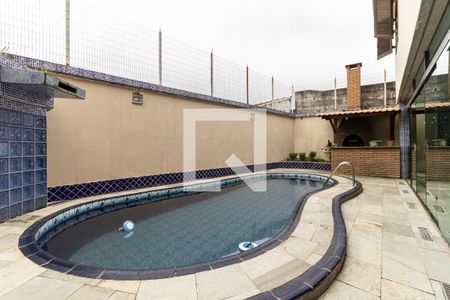 Casa para alugar com 299m², 3 quartos e 8 vagasPiscina
