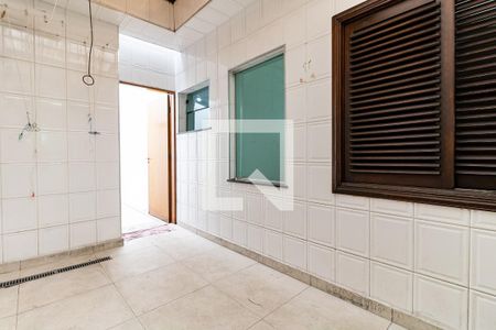 Casa para alugar com 299m², 3 quartos e 8 vagasÁrea de Serviço