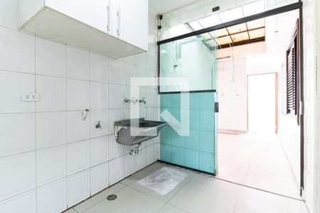 Casa para alugar com 299m², 3 quartos e 8 vagasLavanderia