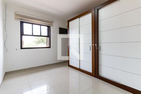 Casa para alugar com 299m², 3 quartos e 8 vagasQuarto 3