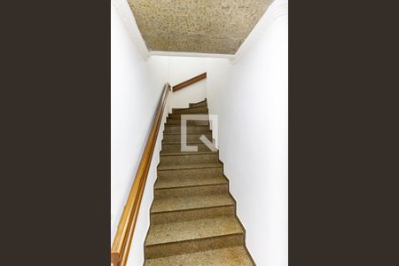 Casa para alugar com 299m², 3 quartos e 8 vagasEntrada Social