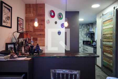 Apartamento à venda com 118m², 3 quartos e 2 vagasCozinha 