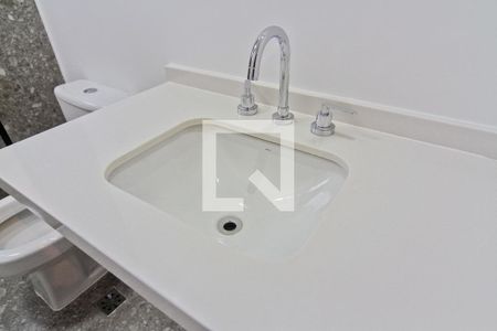 Apartamento à venda com 66m², 2 quartos e 1 vagaBanheiro da Suíte