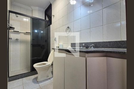 Apartamento para alugar com 110m², 2 quartos e 2 vagas Apartamento para alugar com 110m², 2 quartos e 2 vagasBanheiro da Suíte