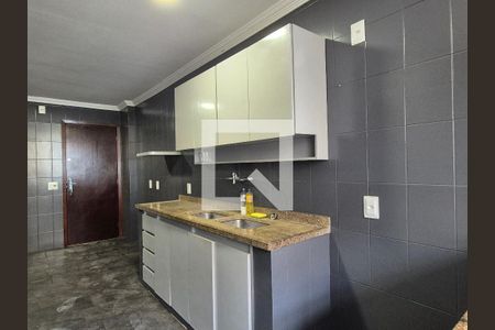 Apartamento para alugar com 110m², 2 quartos e 2 vagas Apartamento para alugar com 110m², 2 quartos e 2 vagasCozinha