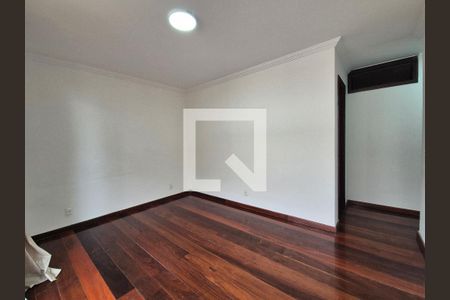Apartamento para alugar com 110m², 2 quartos e 2 vagas Apartamento para alugar com 110m², 2 quartos e 2 vagasSuite