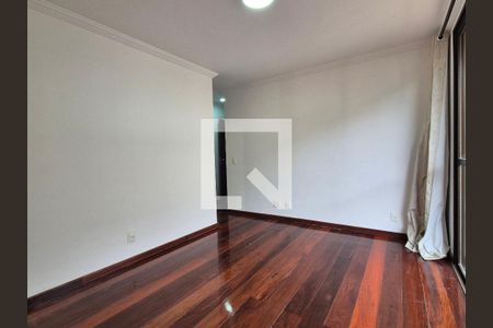 Apartamento para alugar com 110m², 2 quartos e 2 vagas Apartamento para alugar com 110m², 2 quartos e 2 vagasSuite