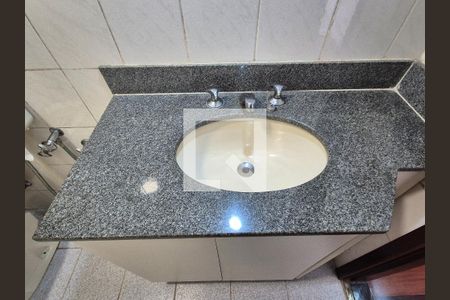 Apartamento para alugar com 110m², 2 quartos e 2 vagas Apartamento para alugar com 110m², 2 quartos e 2 vagasBanheiro da Suíte