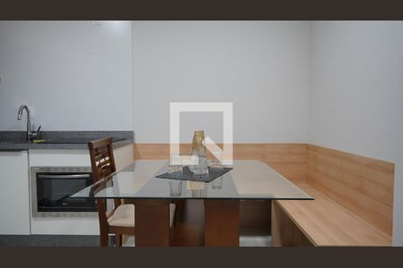 Sala - Cozinha de kitnet/studio para alugar com 1 quarto, 50m² em Trindade, Florianópolis