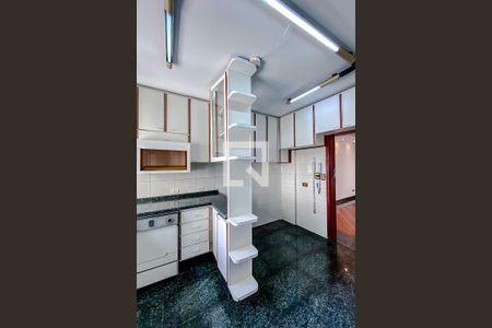 Apartamento à venda com 132m², 3 quartos e 3 vagasCozinha