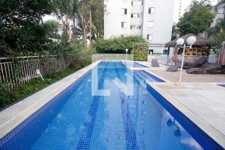 Apartamento à venda com 121m², 3 quartos e 2 vagasÁrea comum - Piscina