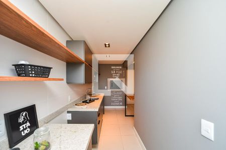 Apartamento à venda com 69m², 2 quartos e 1 vaga Apartamento à venda com 69m², 2 quartos e 1 vagaCozinha e Área de Serviço