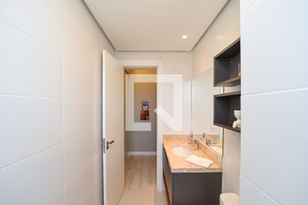 Apartamento à venda com 69m², 2 quartos e 1 vaga Apartamento à venda com 69m², 2 quartos e 1 vagaBanheiro da Suíte