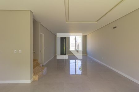 Sala de casa à venda com 3 quartos, 220m² em Estância Velha, Canoas