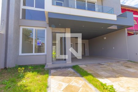 Casa à venda com 220m², 3 quartos e 4 vagasÁrea Externa