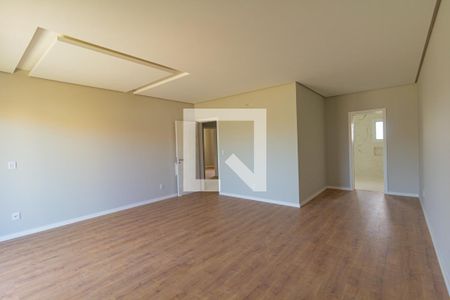 Casa à venda com 220m², 3 quartos e 4 vagasSuíte 2