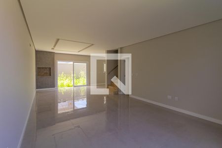 Sala de casa à venda com 3 quartos, 220m² em Estância Velha, Canoas