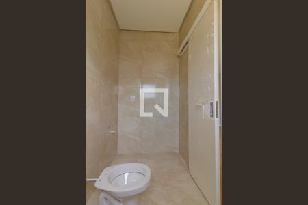 Casa à venda com 220m², 3 quartos e 4 vagasBanheiro da Suíte 3