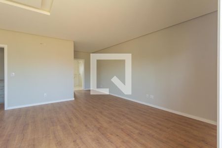 Casa à venda com 220m², 3 quartos e 4 vagasSuíte 1