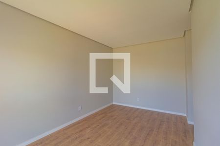 Casa à venda com 220m², 3 quartos e 4 vagasSuíte 2