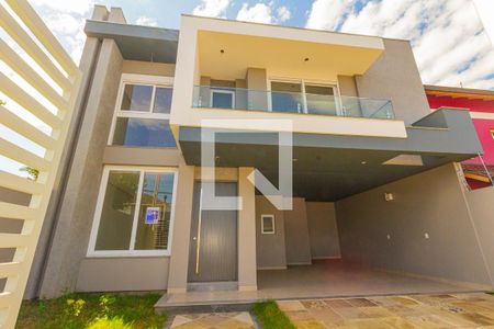 Casa à venda com 220m², 3 quartos e 4 vagasÁrea Externa