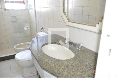 Apartamento à venda com 81m², 2 quartos e 1 vagaBanheiro Quarto 3