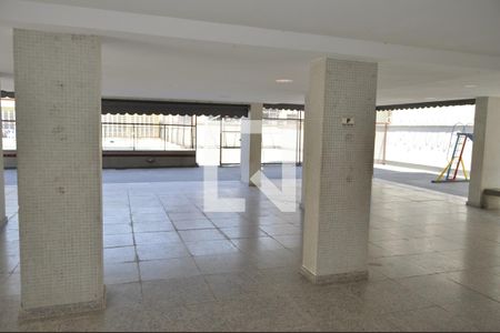 Apartamento à venda com 81m², 2 quartos e 1 vagaÁrea comum