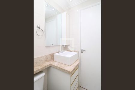 Banheiro Social de apartamento para alugar com 3 quartos, 68m² em Vila Guilherme, São Paulo