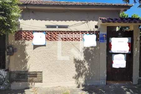 Casa para alugar com 36m², 1 quarto e sem vaga Casa para alugar com 36m², 1 quarto e sem vagaFachada