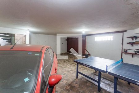 Casa à venda com 280m², 6 quartos e 3 vagas Casa à venda com 280m², 6 quartos e 3 vagasGaragem