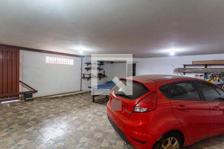 Casa à venda com 280m², 6 quartos e 3 vagas Casa à venda com 280m², 6 quartos e 3 vagasGaragem