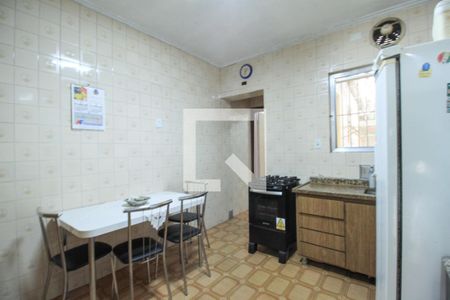 Casa à venda com 90m², 2 quartos e 1 vaga Casa à venda com 90m², 2 quartos e 1 vagaCozinha