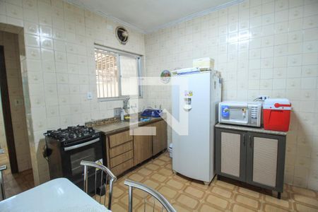 Casa à venda com 90m², 2 quartos e 1 vaga Casa à venda com 90m², 2 quartos e 1 vagaCozinha