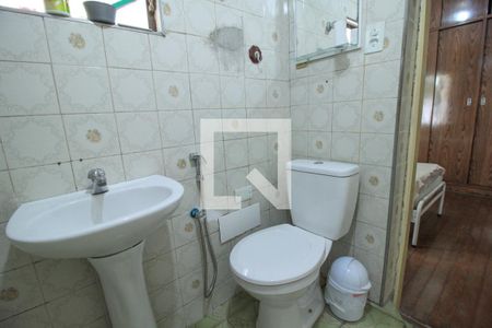Casa à venda com 90m², 2 quartos e 1 vaga Casa à venda com 90m², 2 quartos e 1 vagaBanheiro do Quarto 2