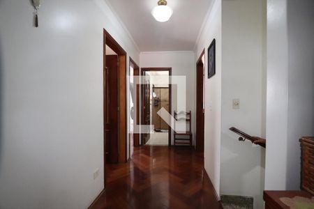 Casa à venda com 286m², 4 quartos e 4 vagasHall dos quartos