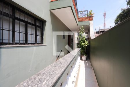 Casa à venda com 286m², 4 quartos e 4 vagasJardim e entrada