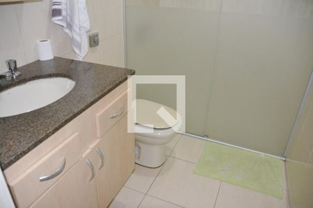 Casa à venda com 180m², 3 quartos e 1 vaga Casa à venda com 180m², 3 quartos e 1 vagaSuíte