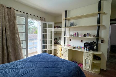 Casa de condomínio à venda com 600m², 4 quartos e 4 vagasSuíte 2