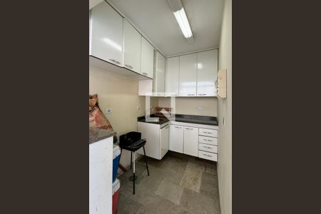 Casa de condomínio à venda com 600m², 4 quartos e 4 vagasChurrasqueira