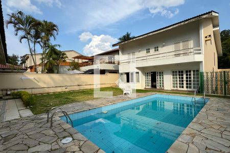 Casa de condomínio à venda com 600m², 4 quartos e 4 vagasPiscina