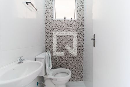 Lavabo de casa de condomínio para alugar com 2 quartos, 64m² em Vila Áurea, Poá