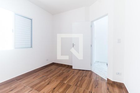 Quarto 1 de casa de condomínio para alugar com 2 quartos, 64m² em Vila Áurea, Poá