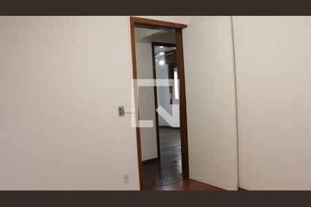 Apartamento à venda com 120m², 3 quartos e 2 vagasquarto 3