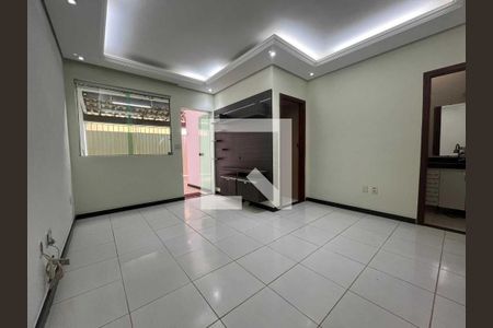 Casa à venda com 2 quartos, 71m² em Santa Branca, Belo Horizonte