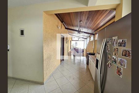 Casa à venda com 145m², 4 quartos e 3 vagas