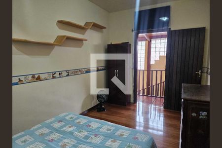 Casa à venda com 145m², 4 quartos e 3 vagas