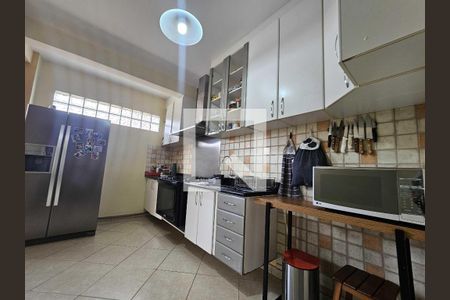 Casa à venda com 145m², 4 quartos e 3 vagas