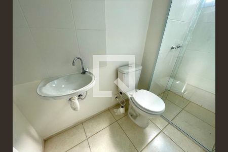 Apartamento para alugar com 60m², 3 quartos e 1 vaga Apartamento para alugar com 60m², 3 quartos e 1 vagaBanheiro da Suíte